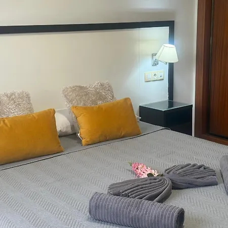 Modernlux Bormujos